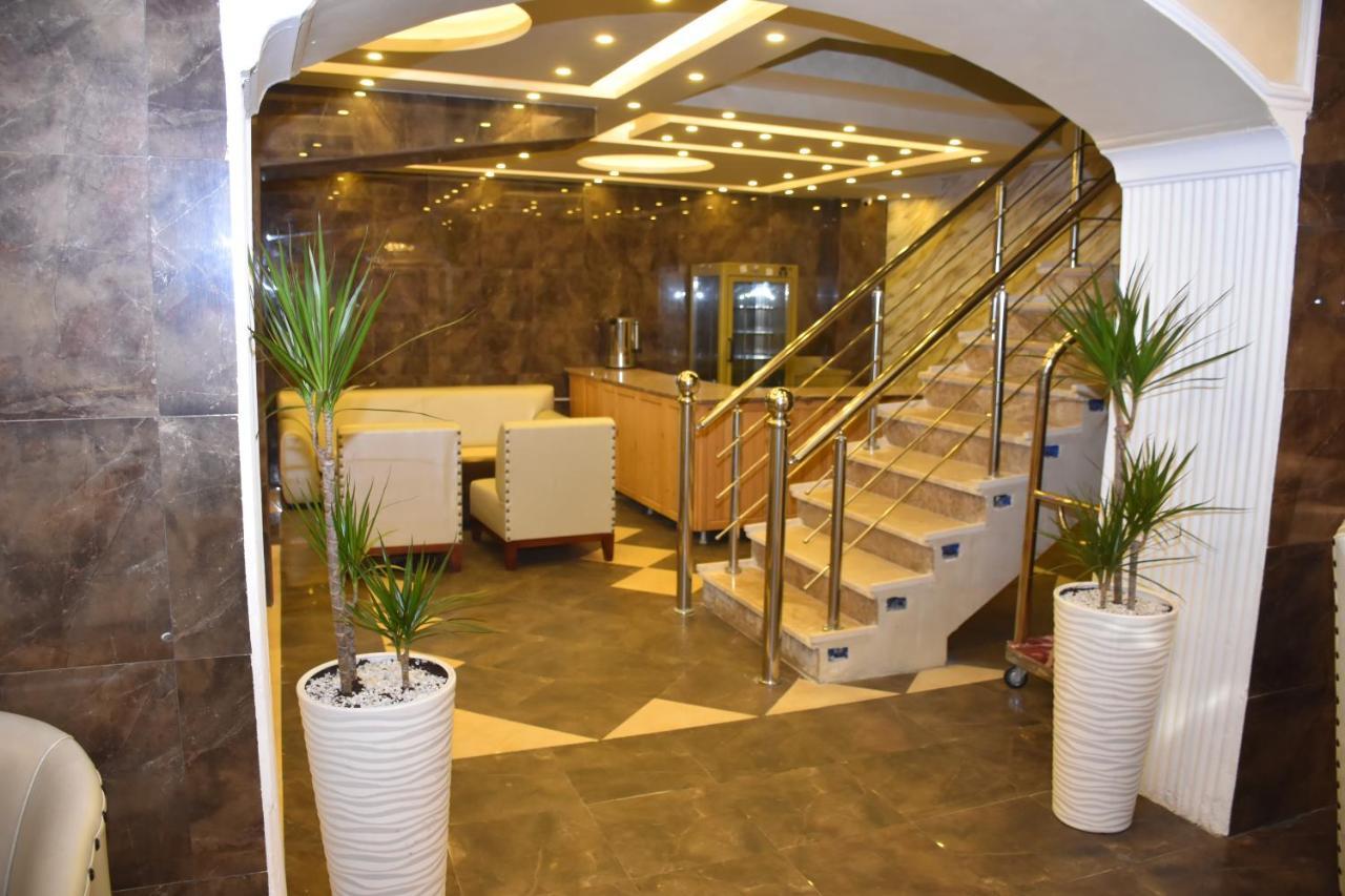 Madison Hotel Amã Exterior foto